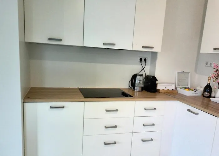 Elegant At Gare 公寓 *