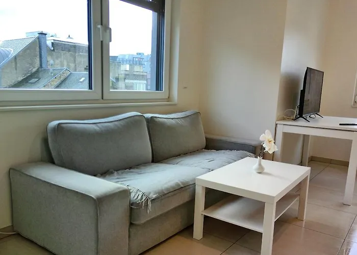 Elegant At Gare 룩셈부르크